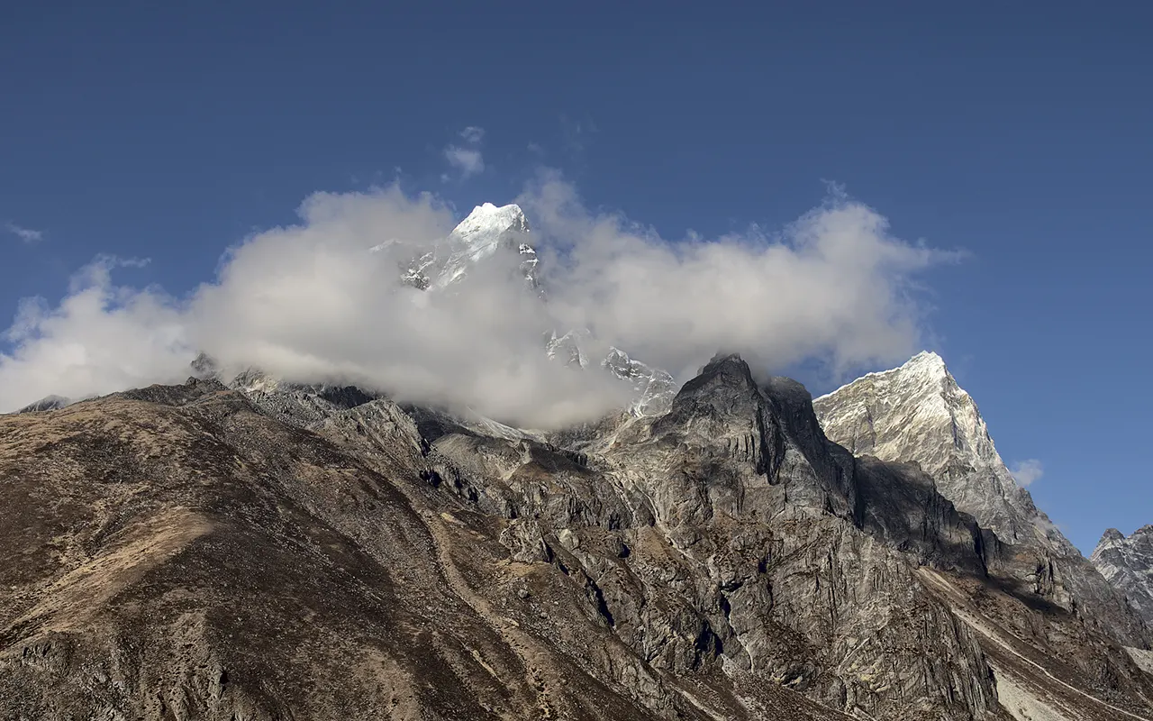 Island Peak Lobuche Peak Cost And Difficulty